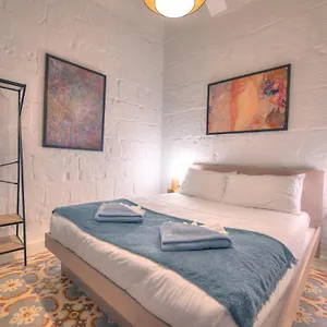 Modern & Luxurious Palazzino In Ddem1-2 Valletta